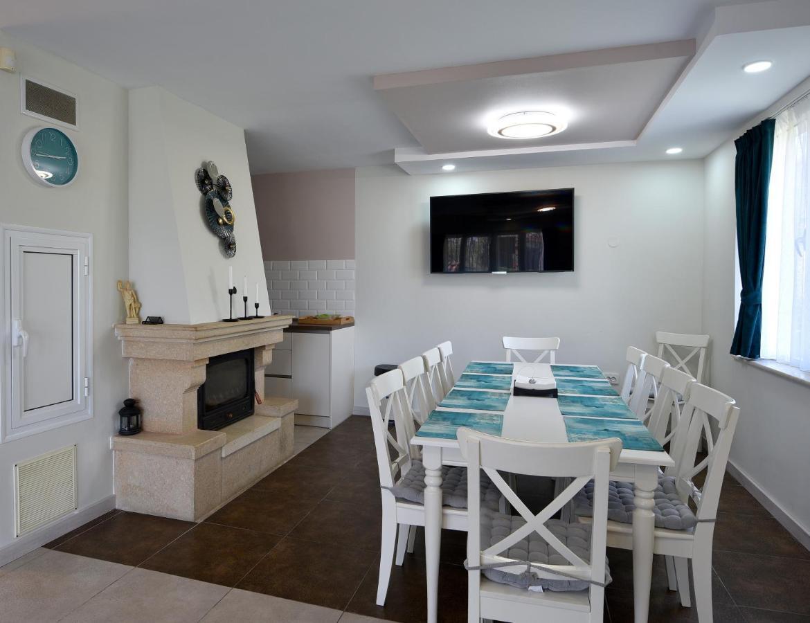 Villa Holiday Bałczik Zewnętrze zdjęcie